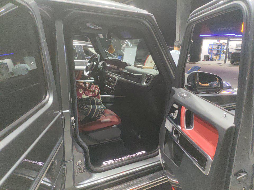 Mercedes-Benz Mercedes-Benz G-Class