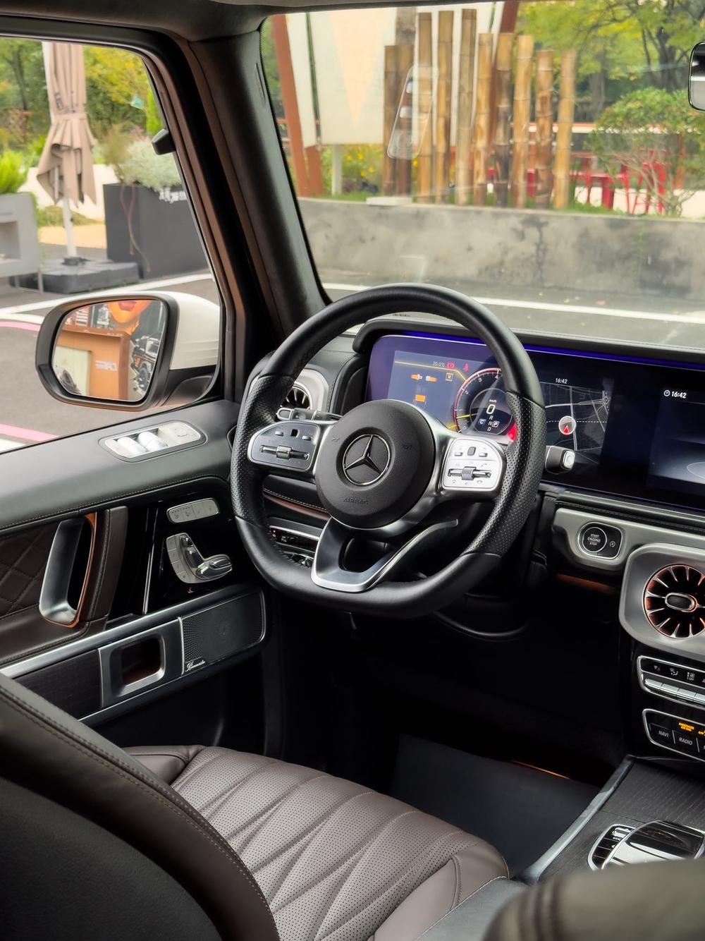 Mercedes-Benz Mercedes-Benz G-Class