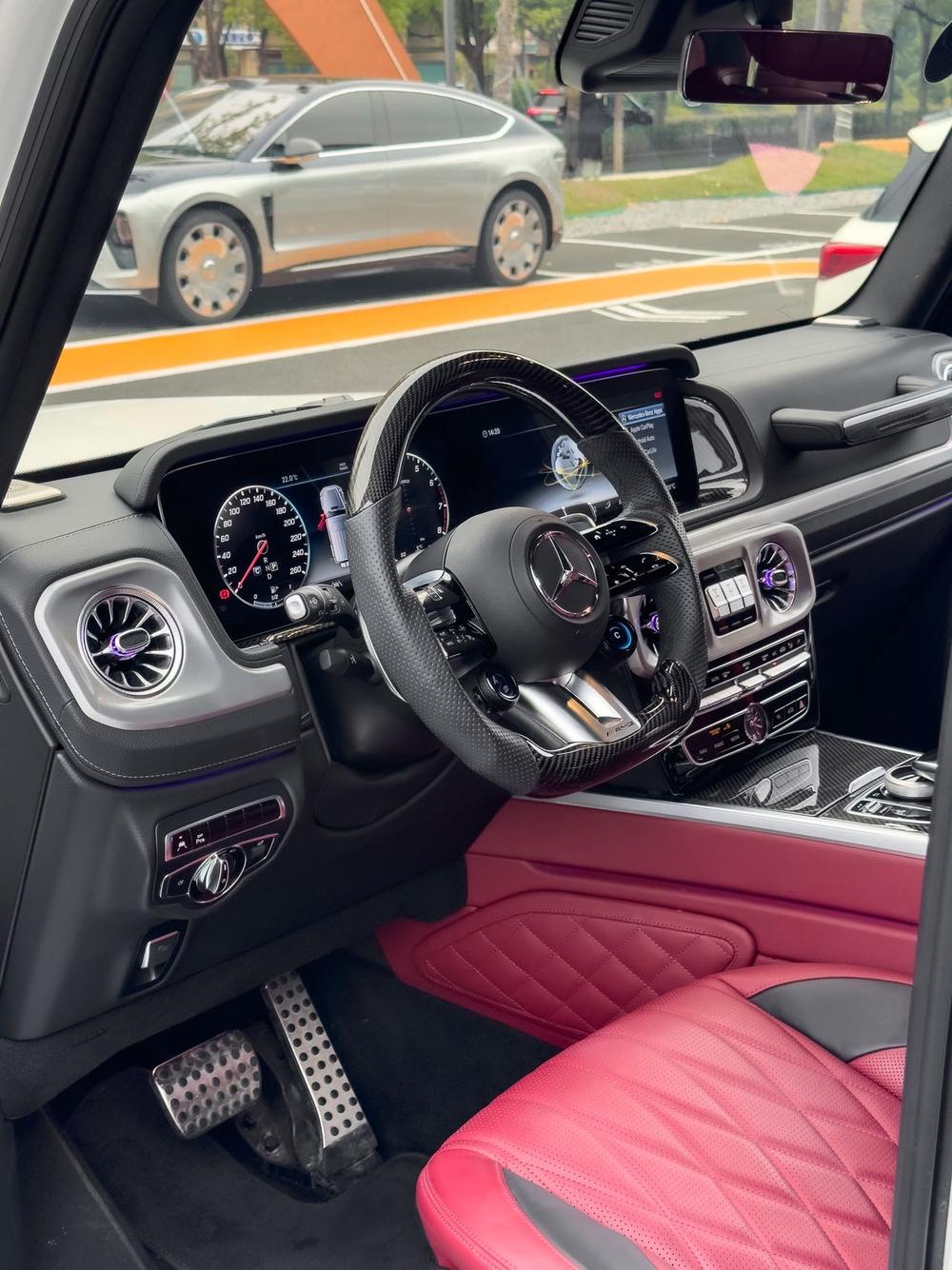 Mercedes-Benz Mercedes-Benz G-Class