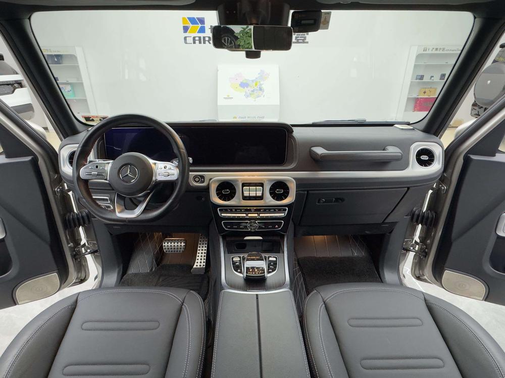Mercedes-Benz Mercedes-Benz G-Class