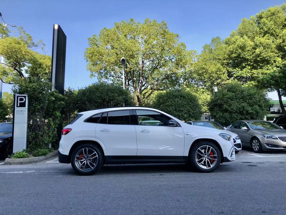 Mercedes-Benz Mercedes-Benz GLA AMG