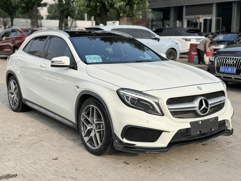 Mercedes-Benz Mercedes-Benz GLA AMG