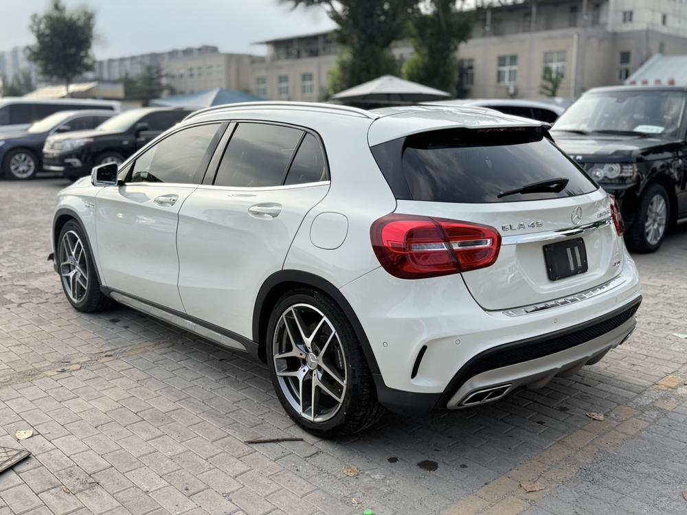 Mercedes-Benz Mercedes-Benz GLA AMG