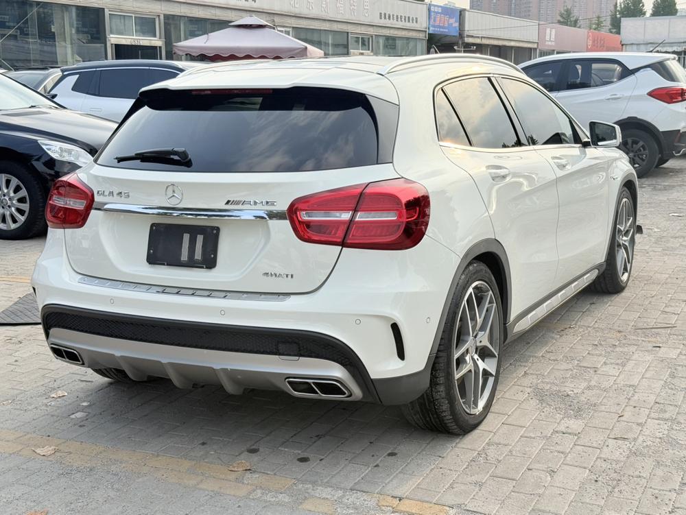Mercedes-Benz Mercedes-Benz GLA AMG