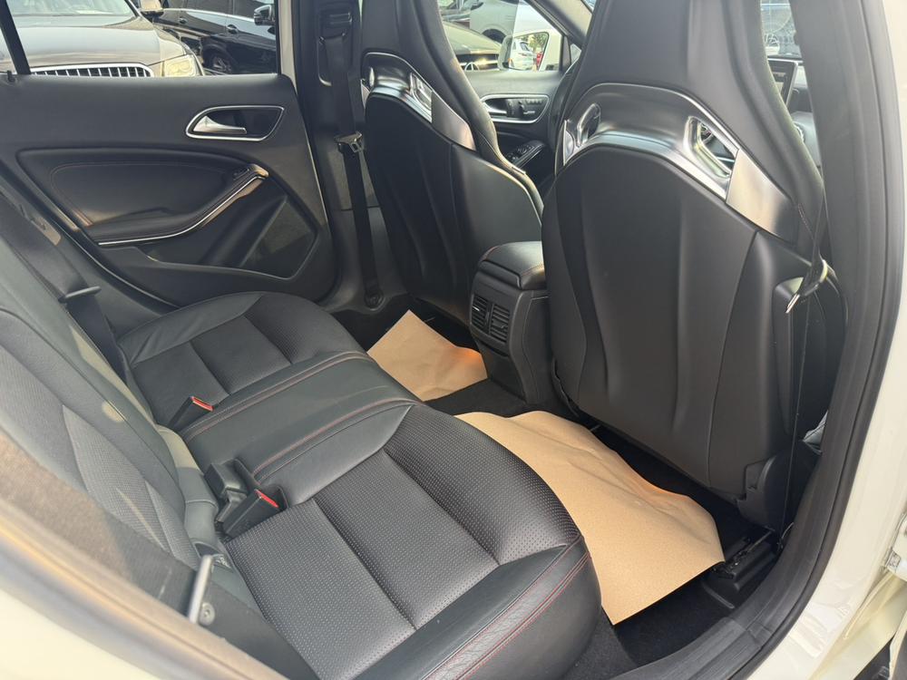 Mercedes-Benz Mercedes-Benz GLA AMG