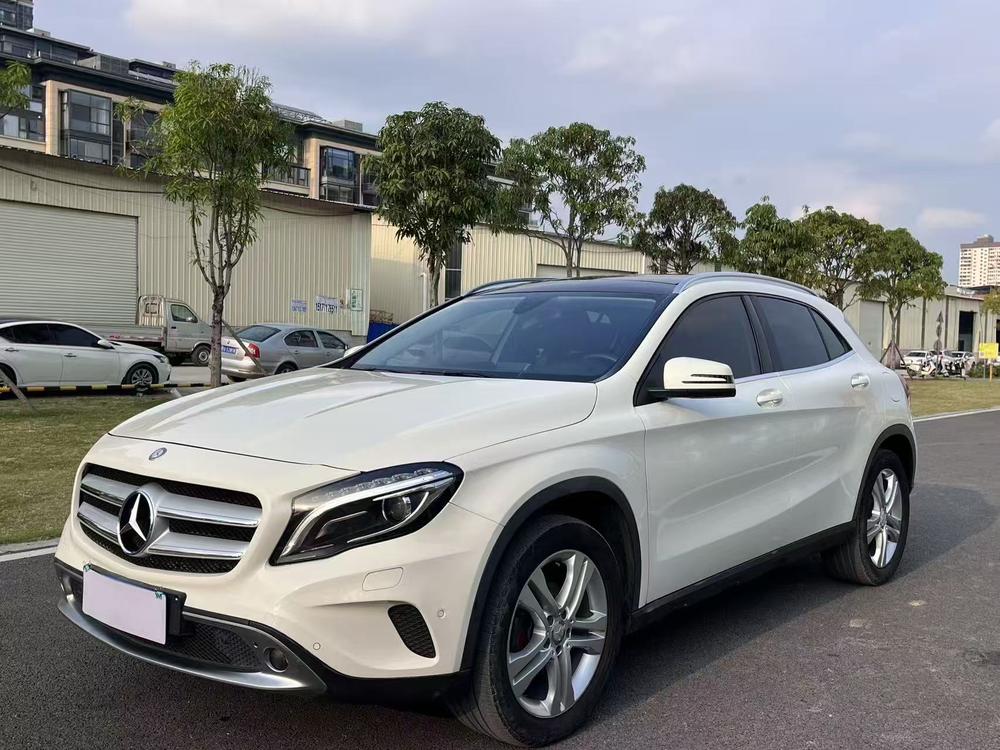 Mercedes-Benz Mercedes-Benz GLA (Import)