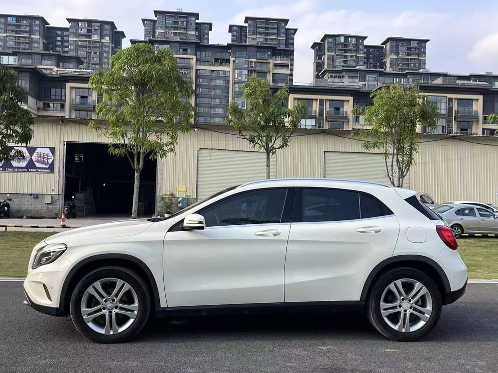 Mercedes-Benz Mercedes-Benz GLA (Import)