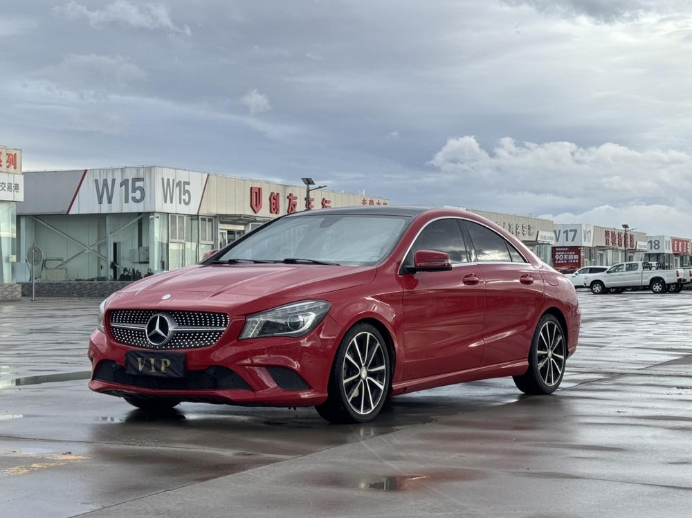 Mercedes-Benz Mercedes-Benz GLA (Import)