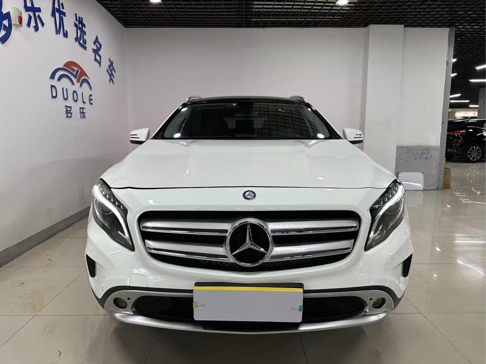 Mercedes-Benz Mercedes-Benz GLA