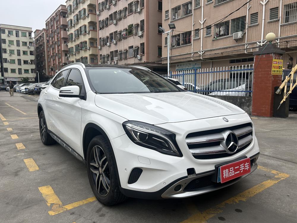 Mercedes-Benz Mercedes-Benz GLA