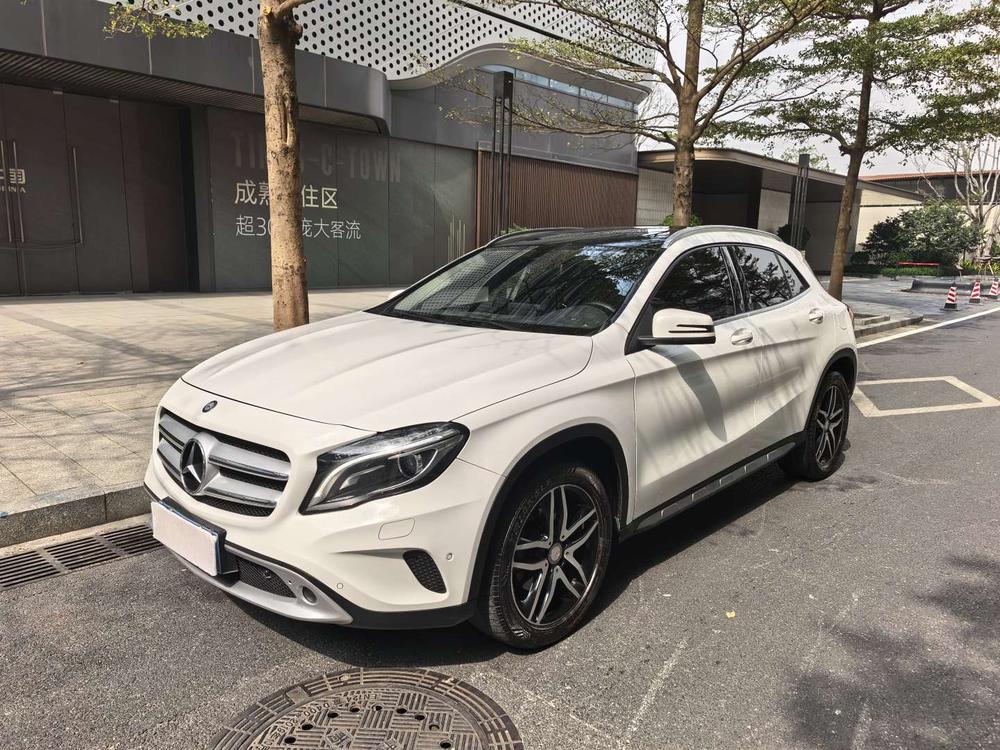Mercedes-Benz Mercedes-Benz GLA