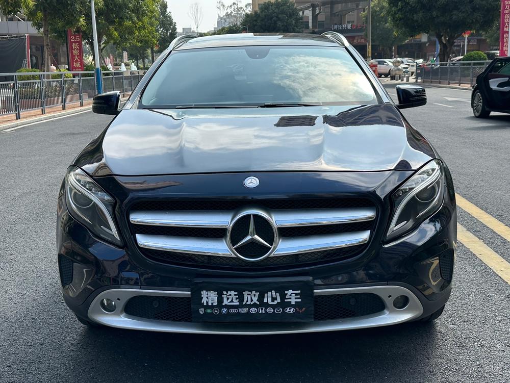 Mercedes-Benz Mercedes-Benz GLA