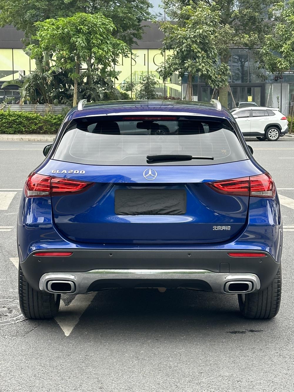 Mercedes-Benz Mercedes-Benz GLA