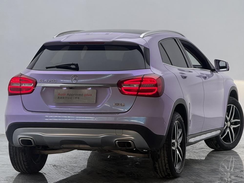 Mercedes-Benz Mercedes-Benz GLA