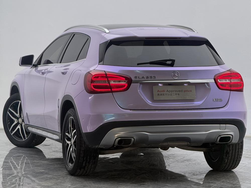 Mercedes-Benz Mercedes-Benz GLA