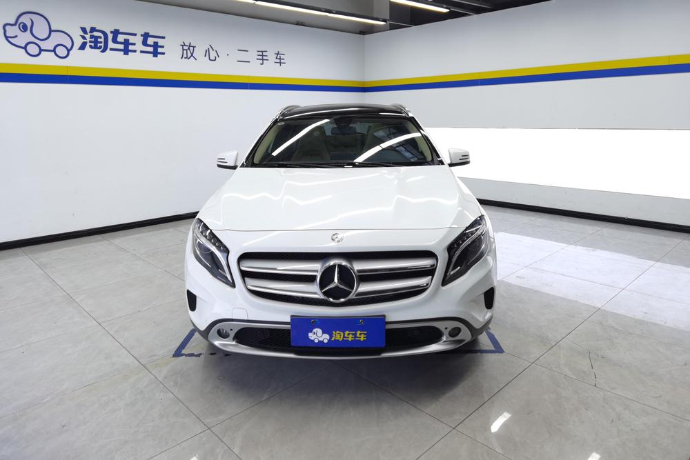 Mercedes-Benz Mercedes-Benz GLA