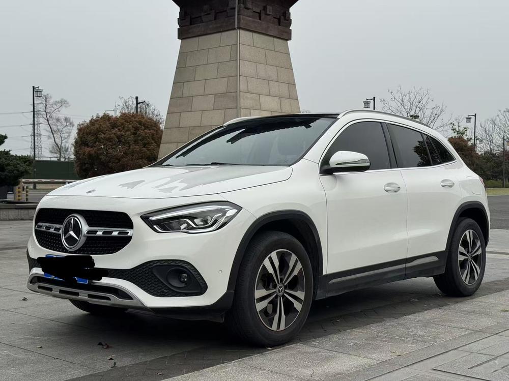 Mercedes-Benz Mercedes-Benz GLA