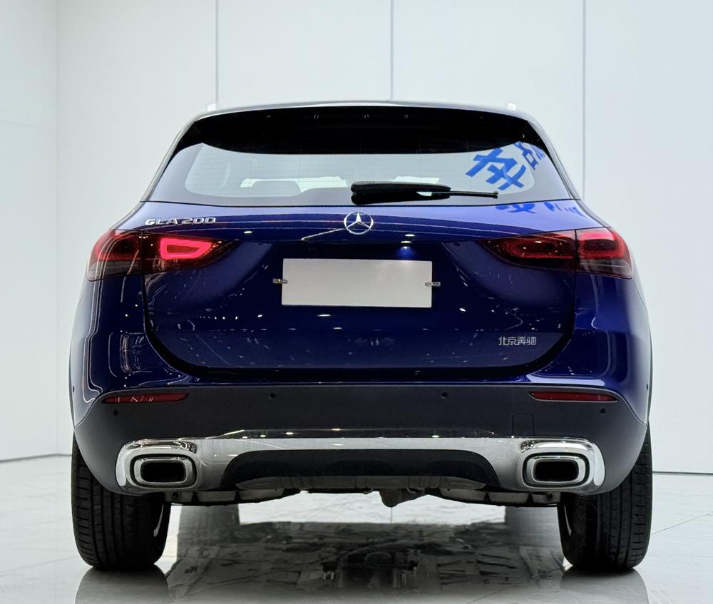 Mercedes-Benz Mercedes-Benz GLA