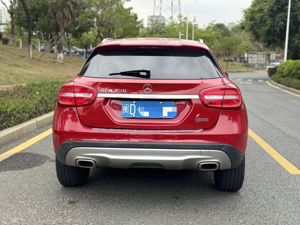 Mercedes-Benz Mercedes-Benz GLA