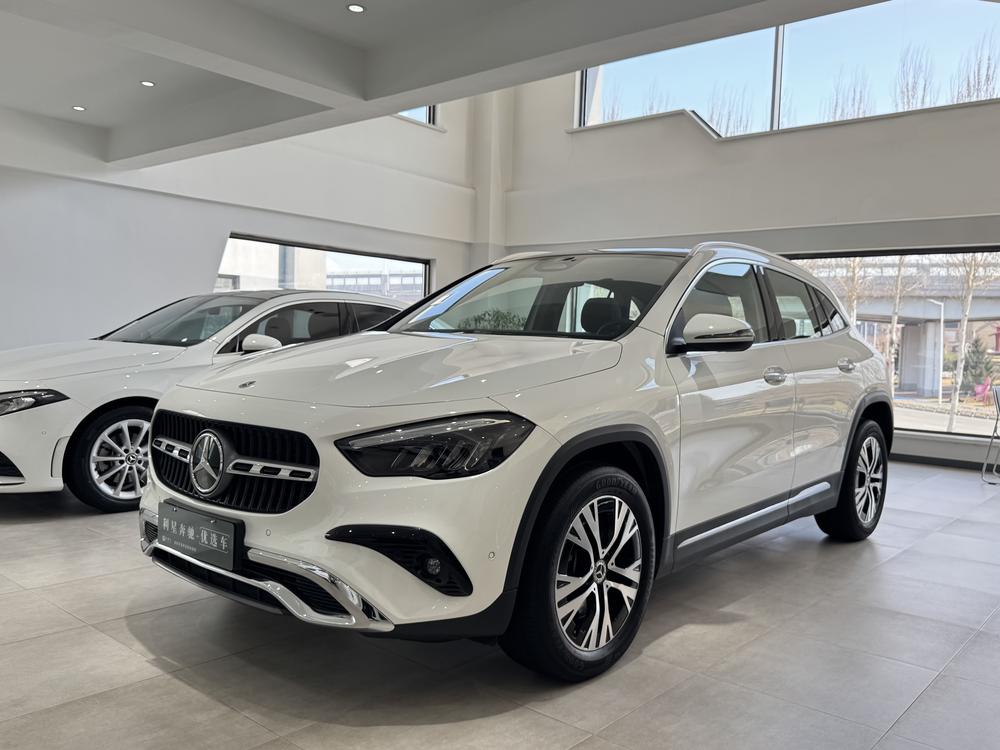 Mercedes-Benz Mercedes-Benz GLA