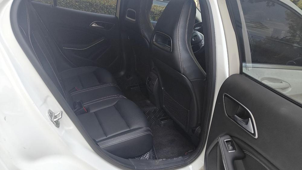 Mercedes-Benz Mercedes-Benz GLA