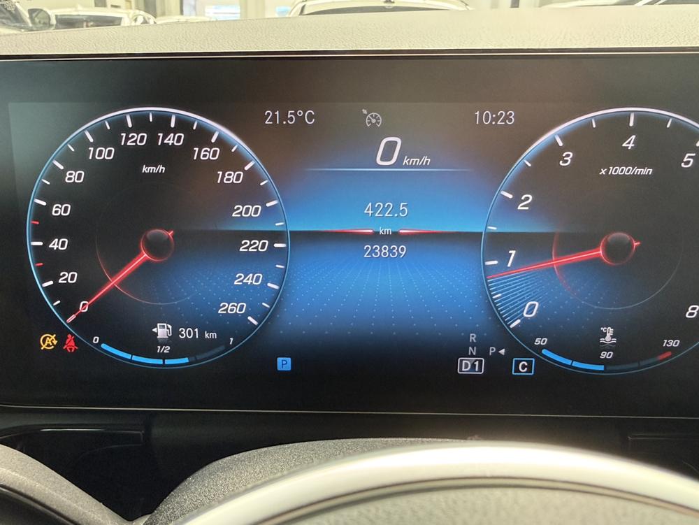 Mercedes-Benz Mercedes-Benz GLA