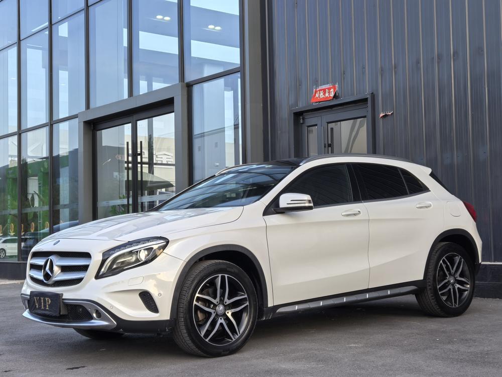 Mercedes-Benz Mercedes-Benz GLA