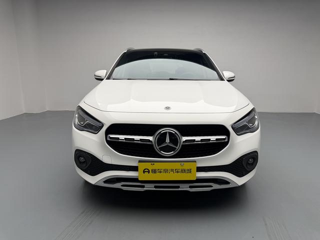 Mercedes-Benz Mercedes-Benz GLA