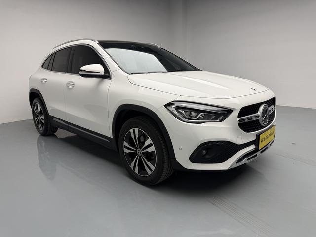 Mercedes-Benz Mercedes-Benz GLA