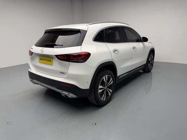 Mercedes-Benz Mercedes-Benz GLA