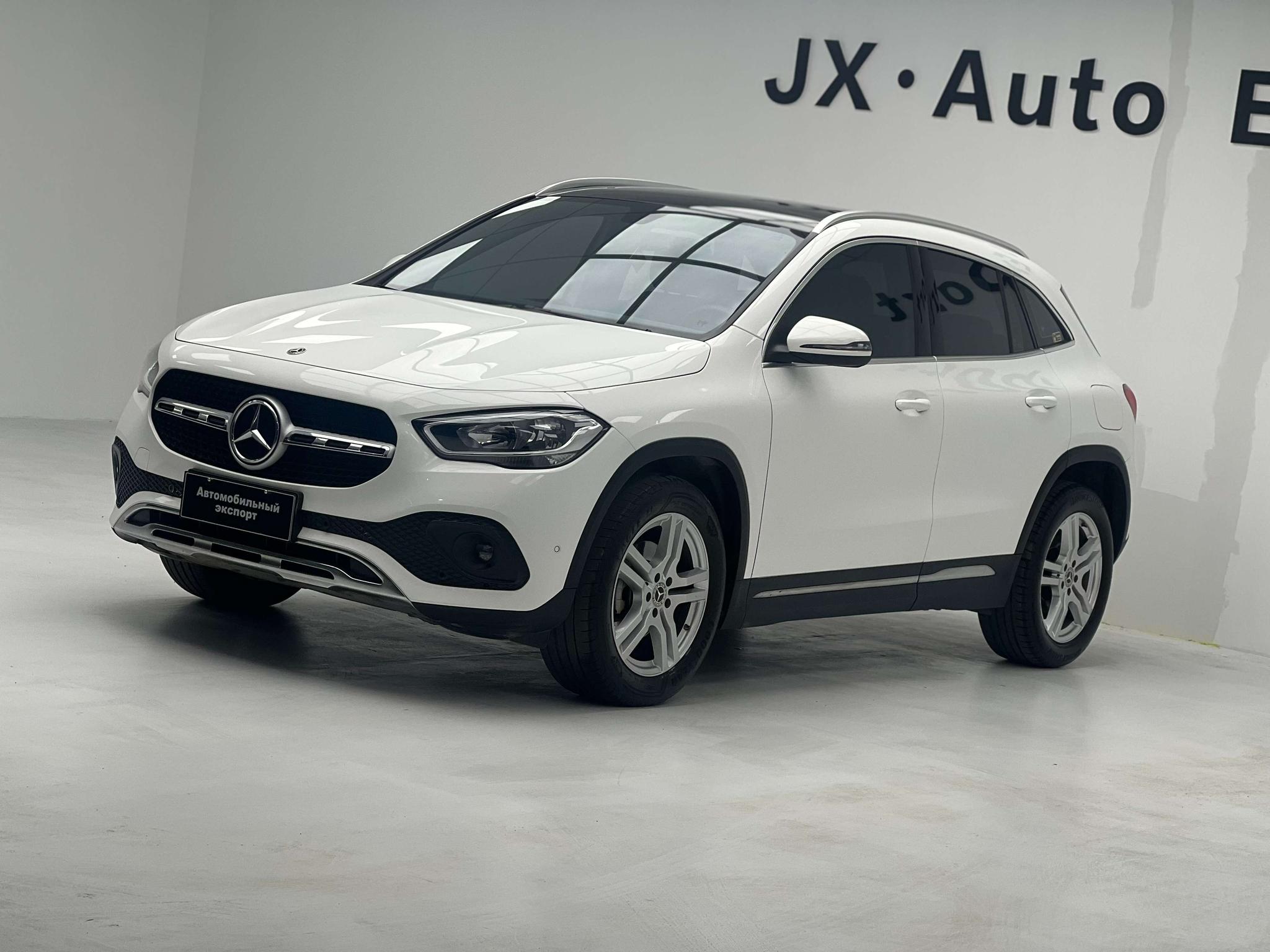 Mercedes-Benz Mercedes-Benz GLA