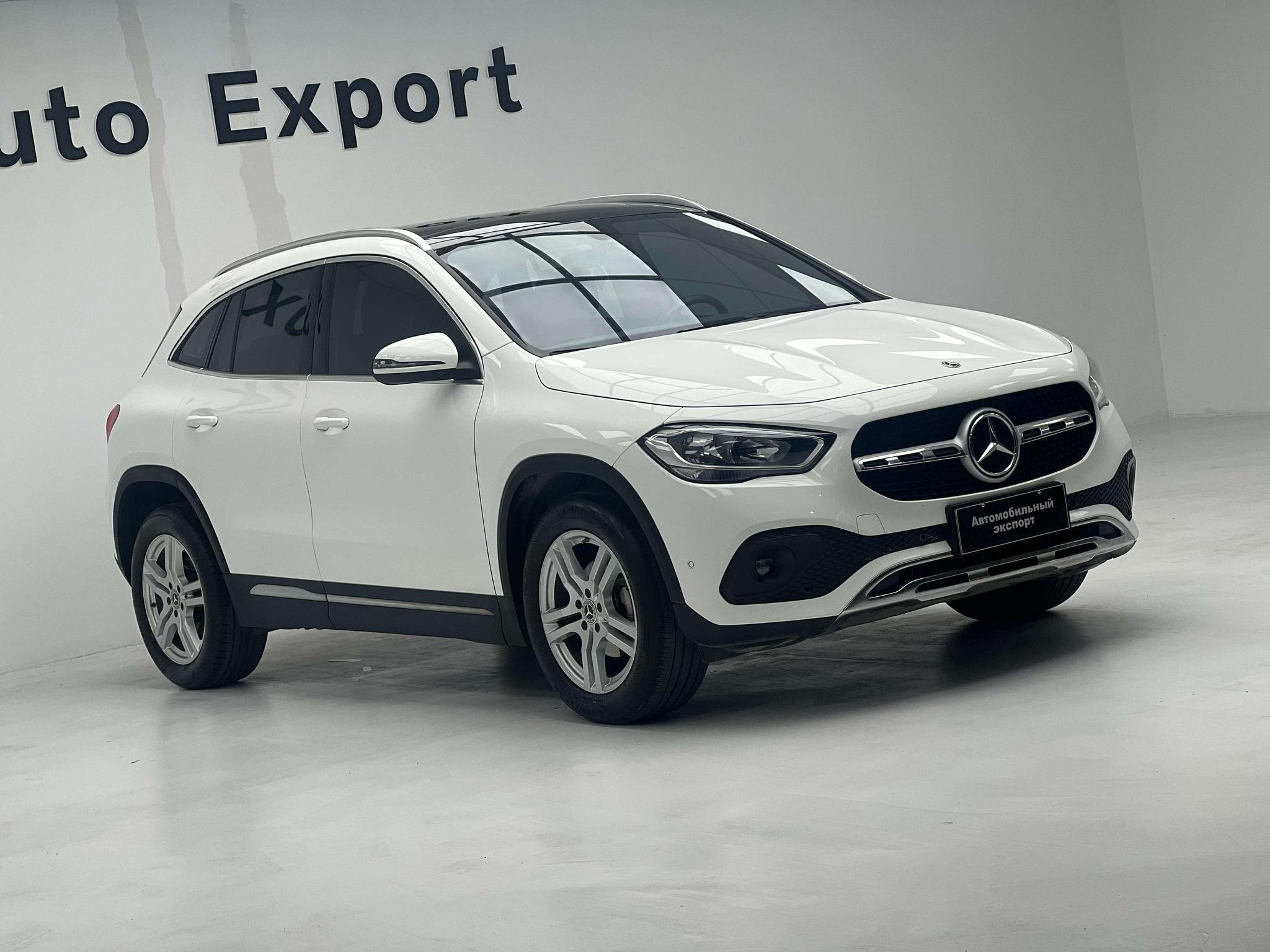 Mercedes-Benz Mercedes-Benz GLA