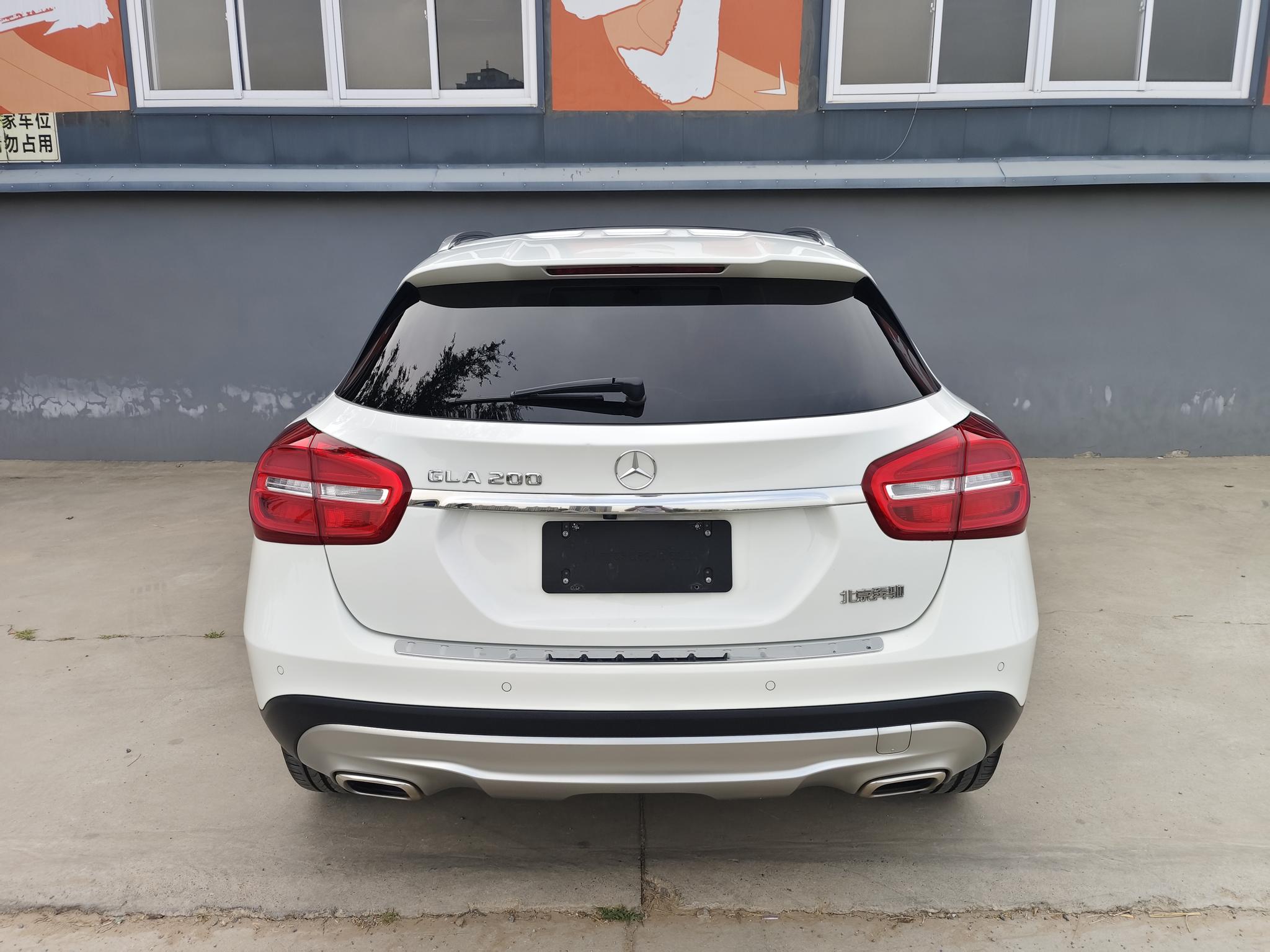 Mercedes-Benz Mercedes-Benz GLA