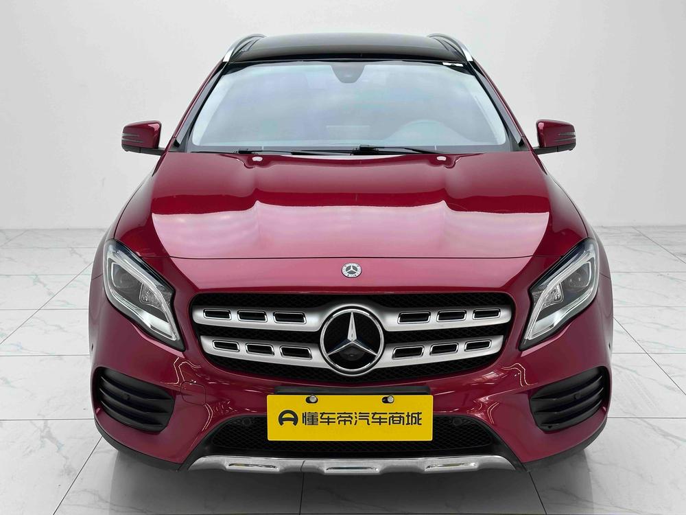 Mercedes-Benz Mercedes-Benz GLA
