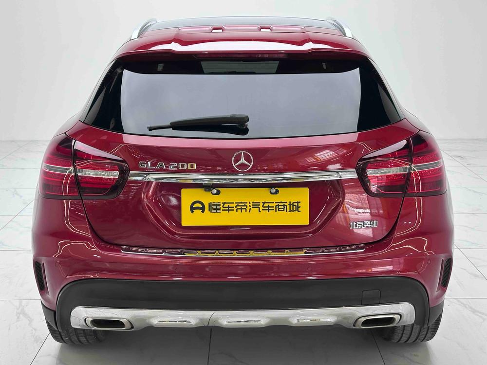 Mercedes-Benz Mercedes-Benz GLA