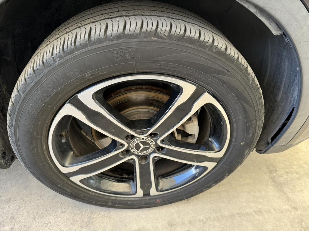 Mercedes-Benz Mercedes-Benz GLA