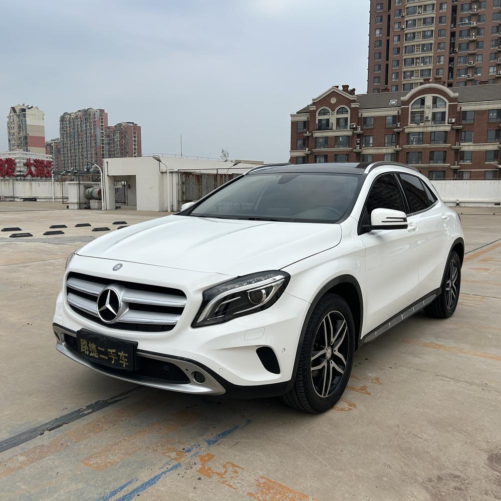 Mercedes-Benz Mercedes-Benz GLA