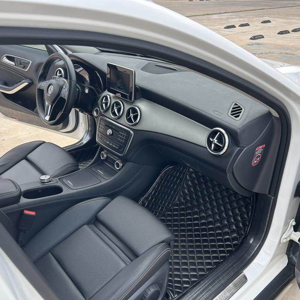 Mercedes-Benz Mercedes-Benz GLA