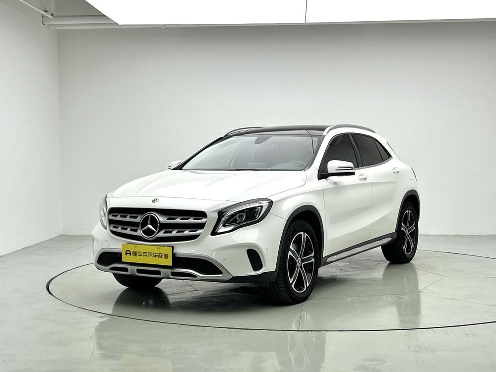 Mercedes-Benz Mercedes-Benz GLA