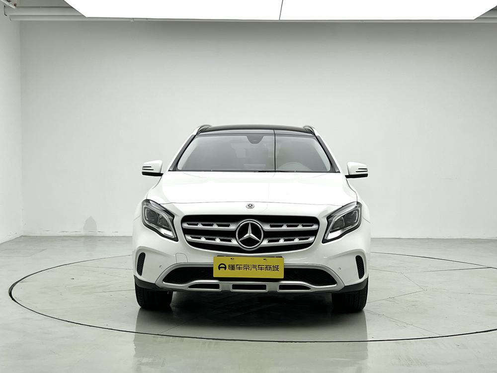 Mercedes-Benz Mercedes-Benz GLA