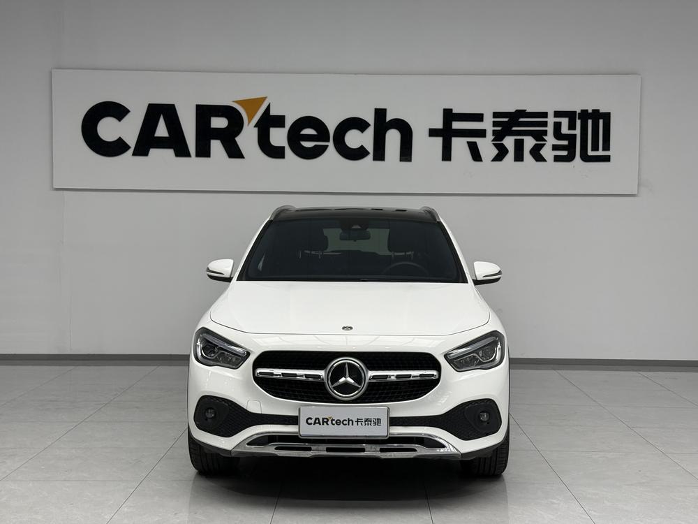 Mercedes-Benz Mercedes-Benz GLA