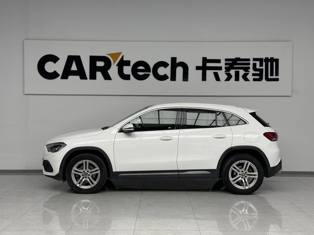 Mercedes-Benz Mercedes-Benz GLA