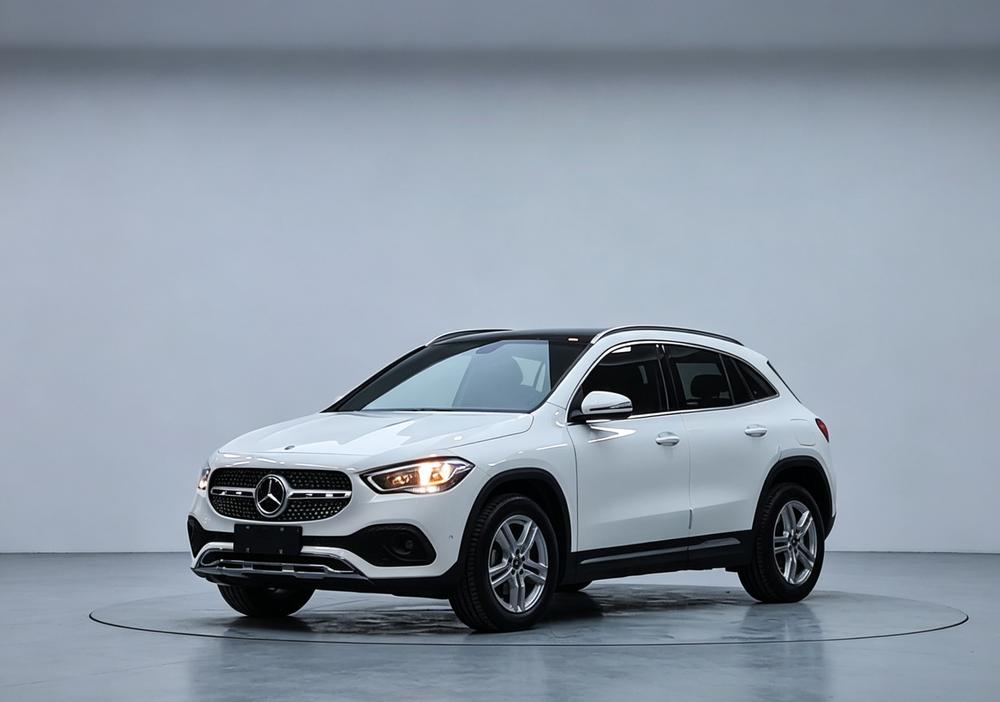 Mercedes-Benz Mercedes-Benz GLA