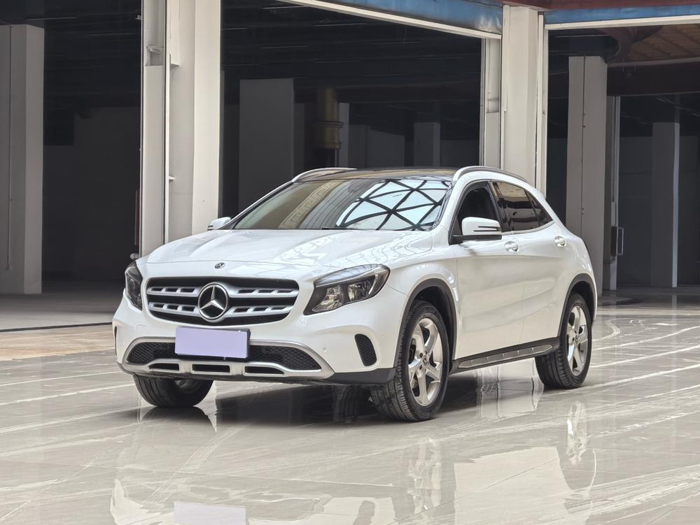 Mercedes-Benz Mercedes-Benz GLA