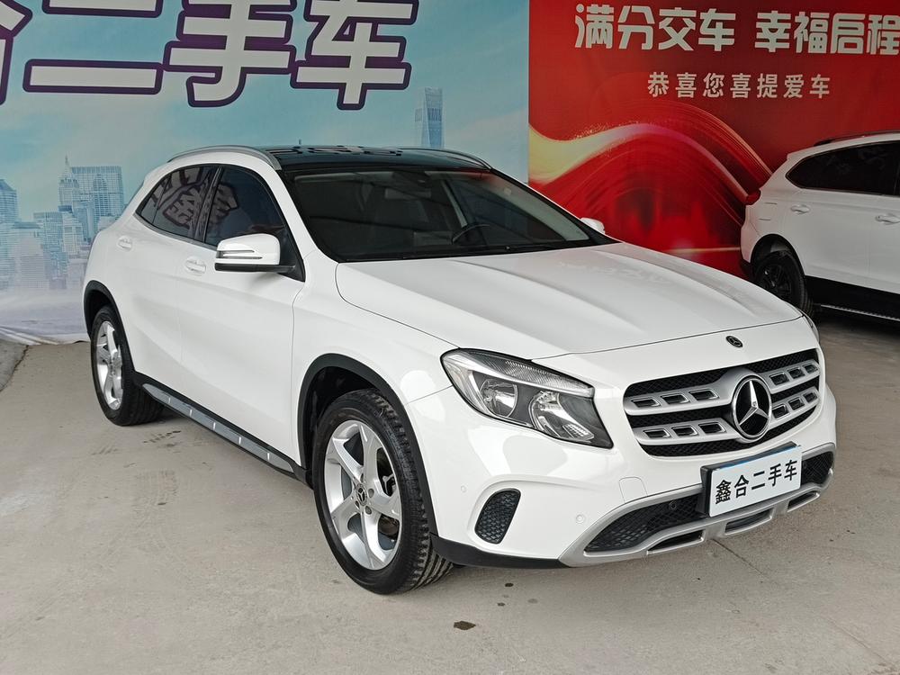 Mercedes-Benz Mercedes-Benz GLA