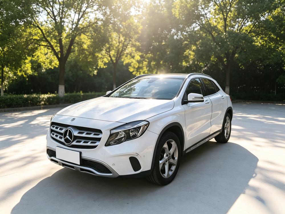Mercedes-Benz Mercedes-Benz GLA