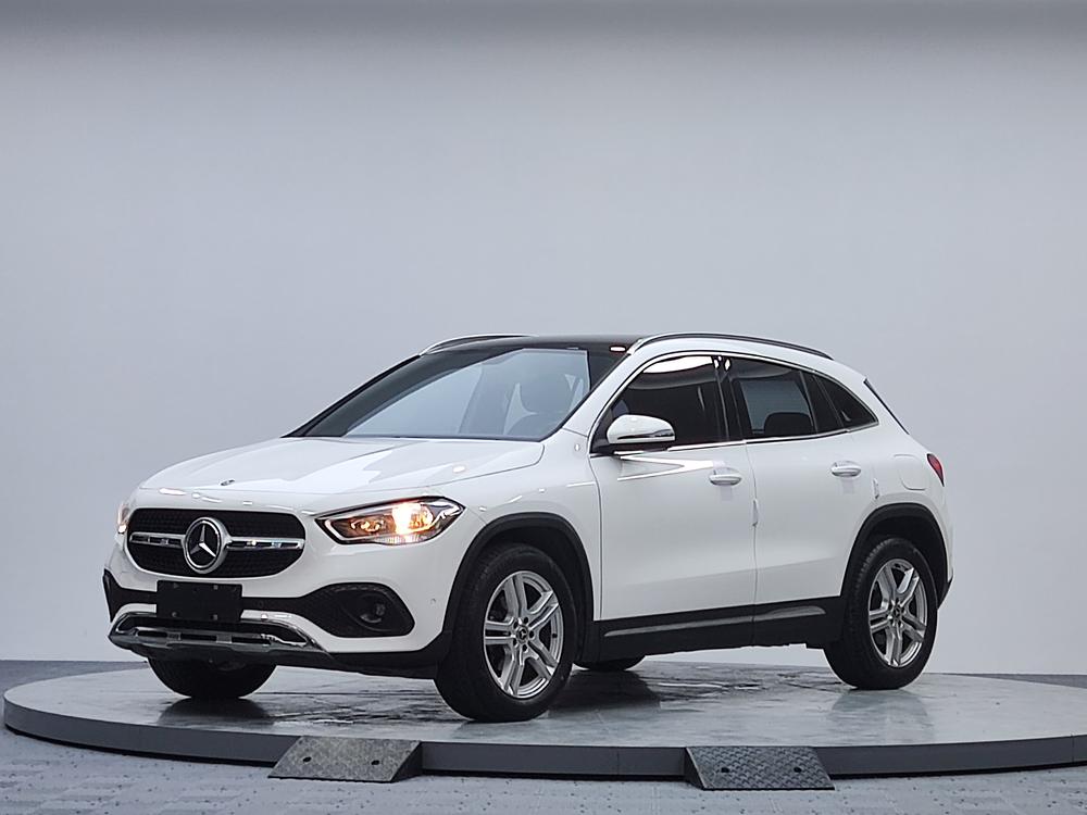 Mercedes-Benz Mercedes-Benz GLA