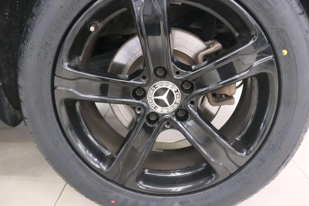 Mercedes-Benz Mercedes-Benz GLA