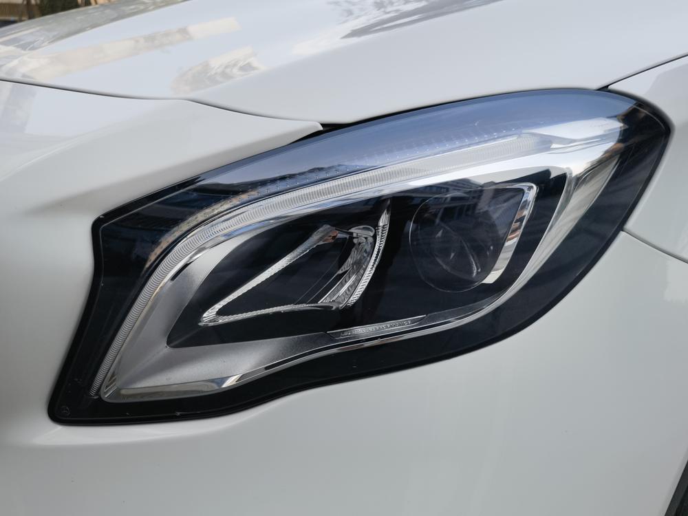 Mercedes-Benz Mercedes-Benz GLA