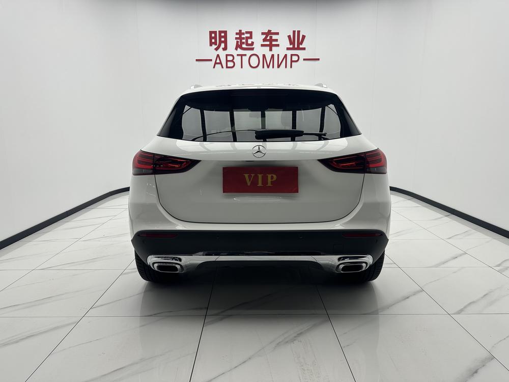 Mercedes-Benz Mercedes-Benz GLA
